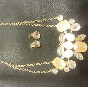 Gemstone necklace